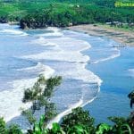 Menikmati Serunya Deburan Ombak Pantai Serang Blitar Jawa Timur